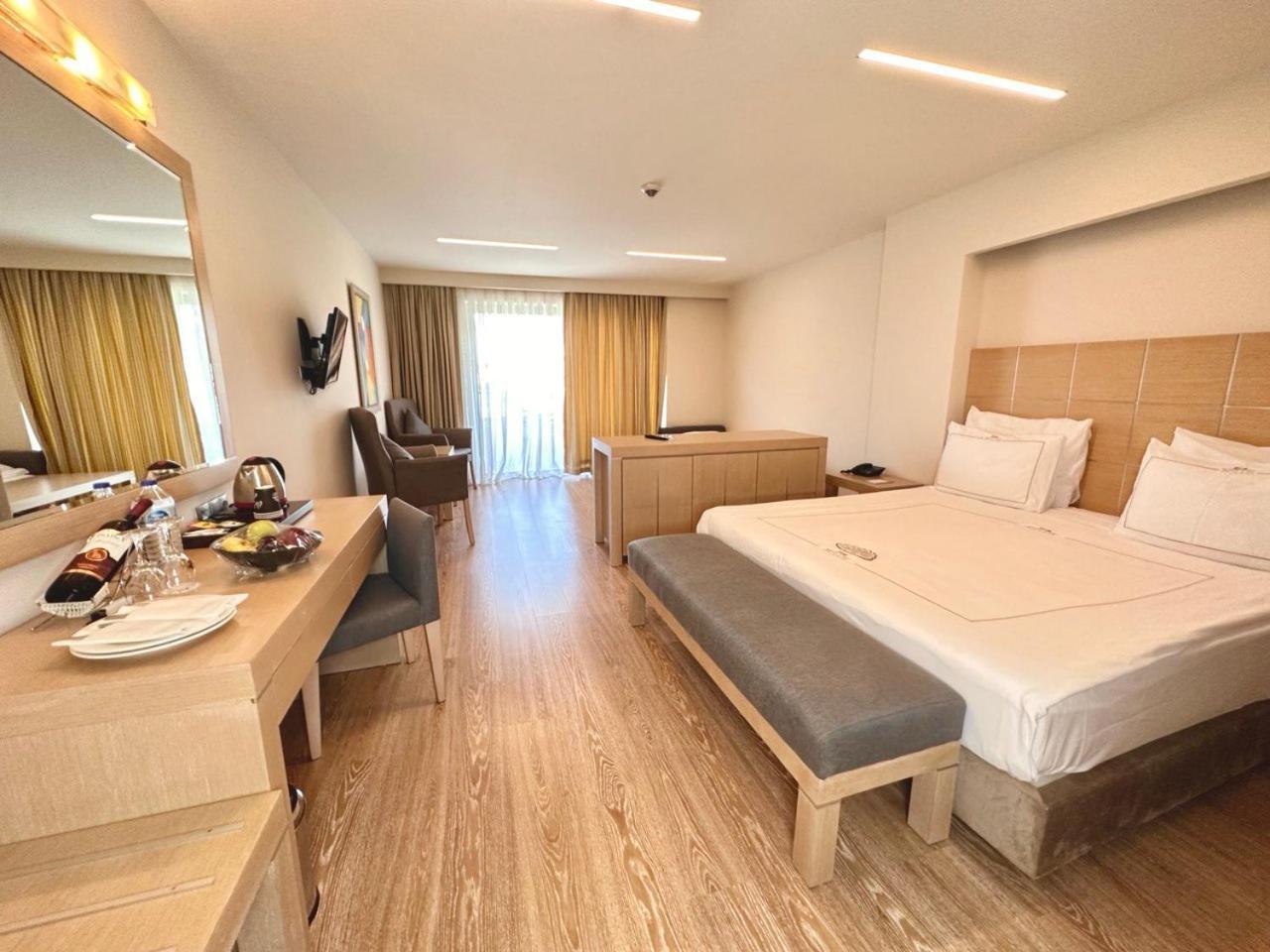Bellis Deluxe Hotel & Heated For Winter Aqua Park Belek Exterior foto
