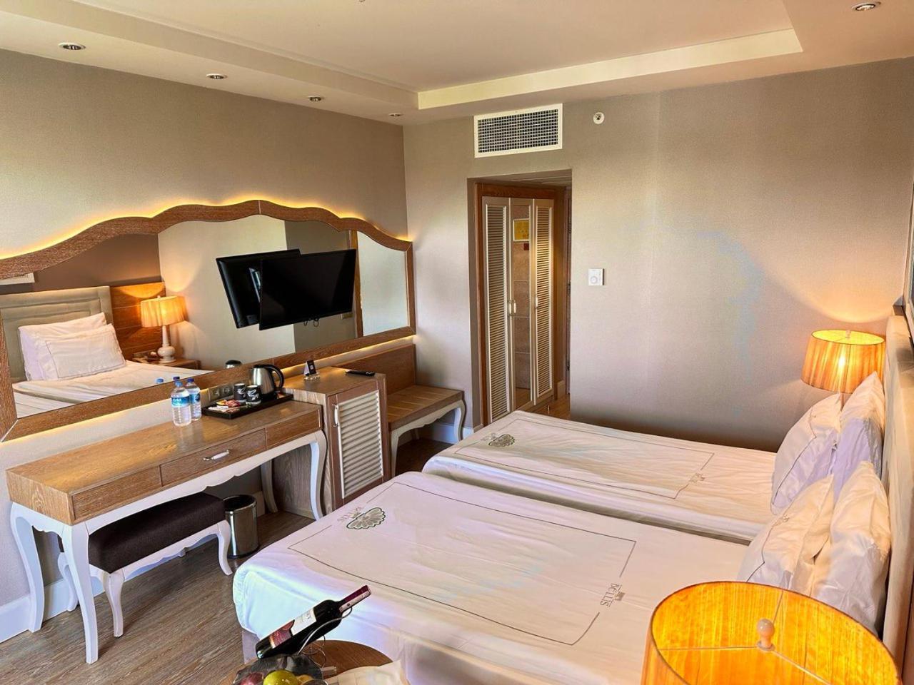Bellis Deluxe Hotel & Heated For Winter Aqua Park Belek Exterior foto