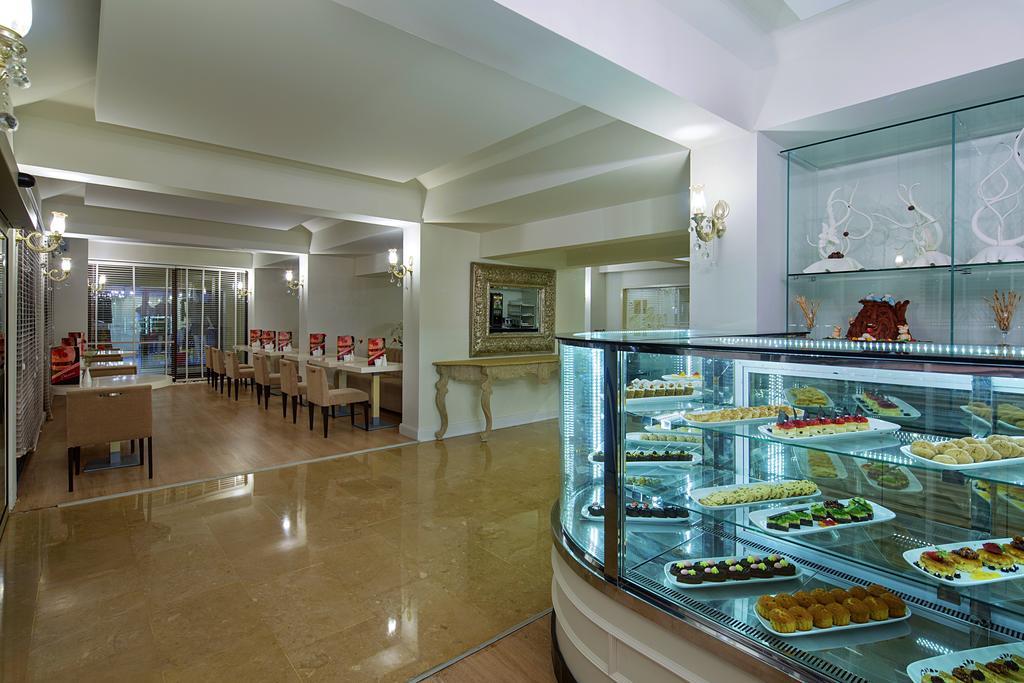 Bellis Deluxe Hotel & Heated For Winter Aqua Park Belek Exterior foto